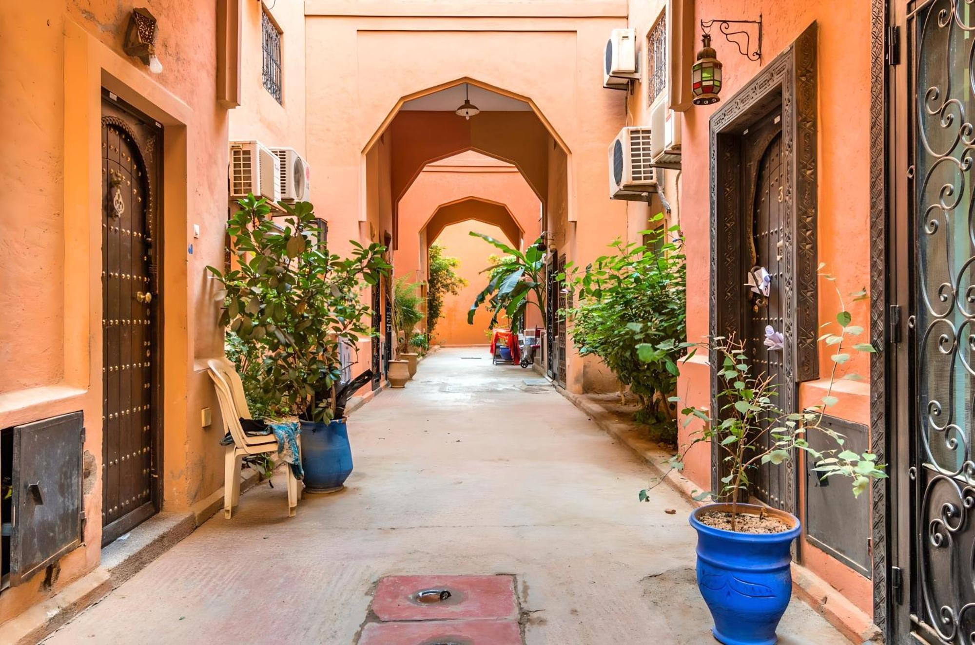 Tres Beau Riad A Marrakech Avec Piscines Маракеш Екстериор снимка