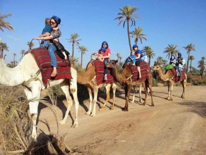 Tres Beau Riad A Marrakech Avec Piscines Маракеш Екстериор снимка